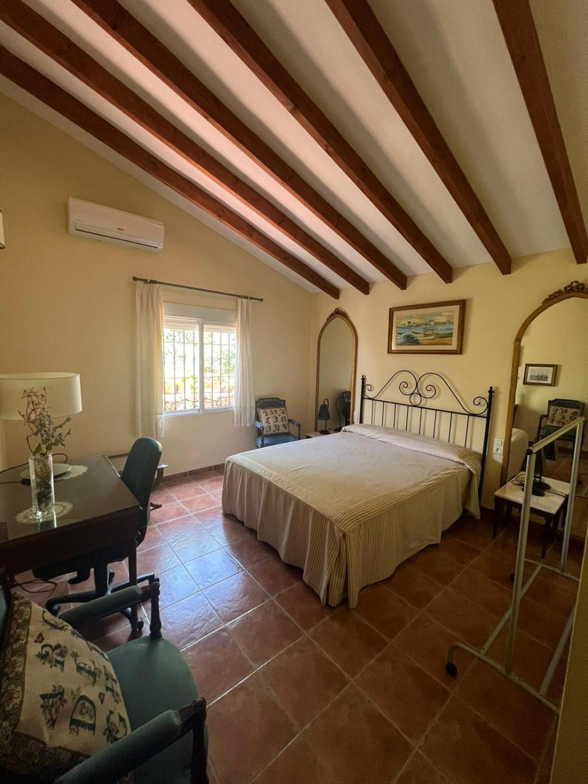 Los Olivos Málaga Buitenkant foto